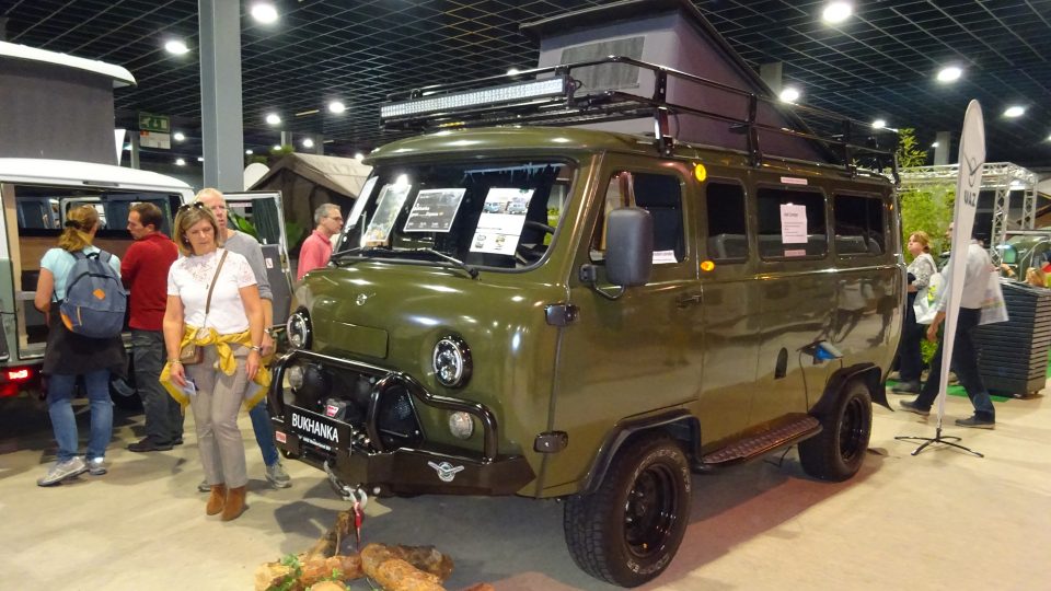 Bukhanka 4x4 camper op de Kampeer & caravanbeurs